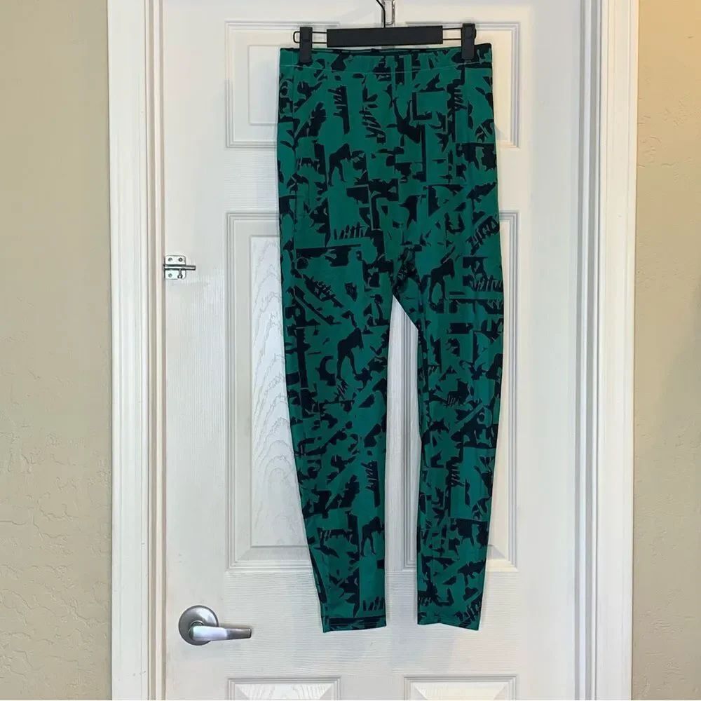 Yitty Spotlight Shaping High Rise Teal and Black Leggings Size Large